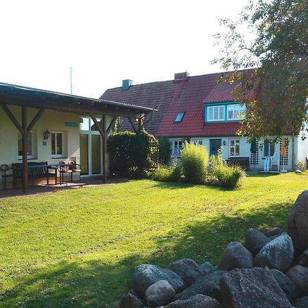 Ferienwohnungen Am Flacher See, Klocksin Экстерьер фото